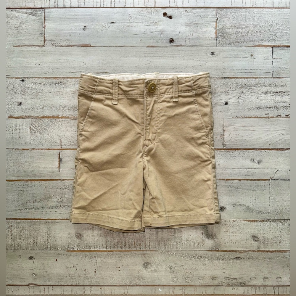 2T baby gap khaki shorts adjustable waist EUC